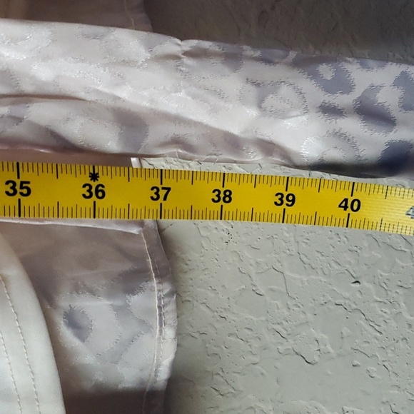 Savanna Jane large champagne leopard print dress - Picture 12 of 15